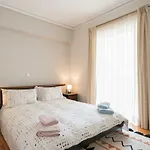 Comfortable Spacious At Position / Fil27 Apartment *