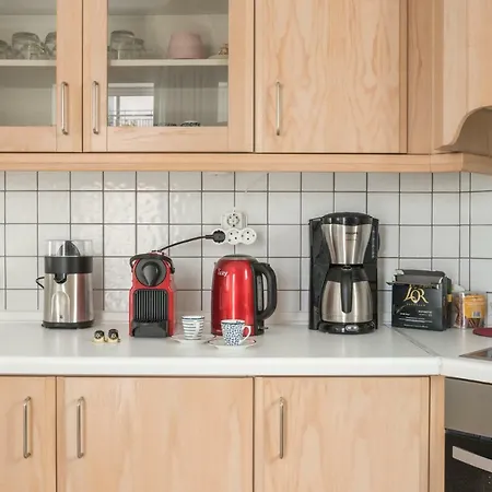 Comfortable Spacious At Position / Fil27