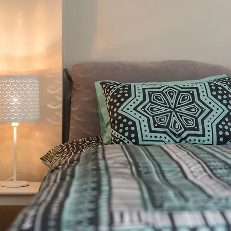 Comfortable Spacious At Position / Fil27 Apartment