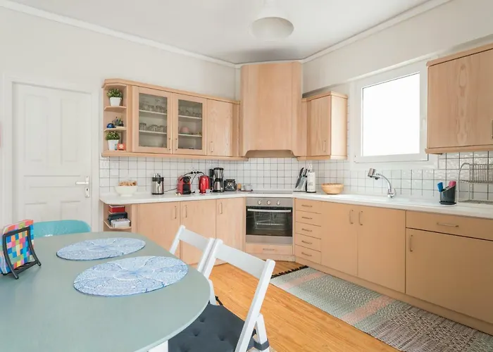 Comfortable Spacious At Position / Fil27 Lejlighed